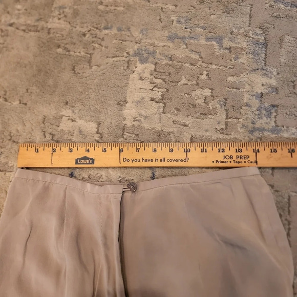 Halston 100% silk trousers - Picture 13 of 14